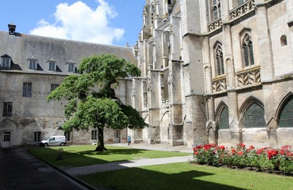 Abbaye de Saint-Riquier 1