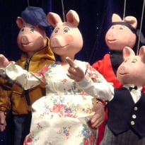 Les Trois Petits Cochons