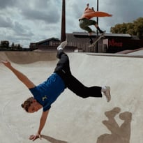 Hyperboles