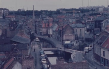 Projections du film documentaire "Saint-Leu ou l'Enjeu d'un Quartier" de Pierre Tredez, animées par un guide-conférencier