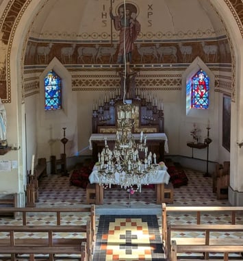 Visite libre de l'Église Saint Etienne et exposition photographique historique et de la faune locale