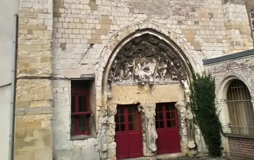 Exposition de photos, plans et dessins sur l'église Saint-Etienne de Corbie