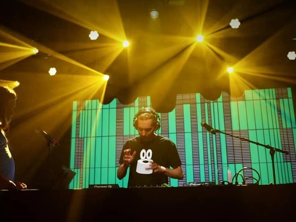 Turbo Minus de Radio Minus