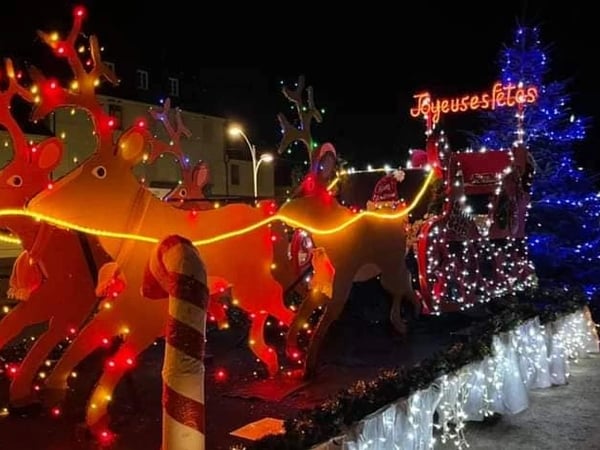 Parade de Noël et spectacle pyromusical