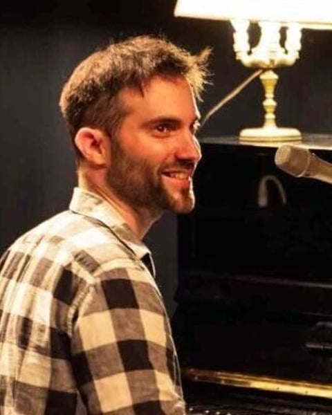 Louis Caratini : Tu connais la chanson ?
